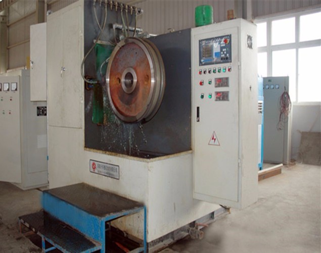 數(shù)控淬火車(chē)床